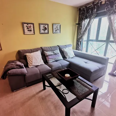 Apartament De 3 Con Piscina - Vacacional Riaza